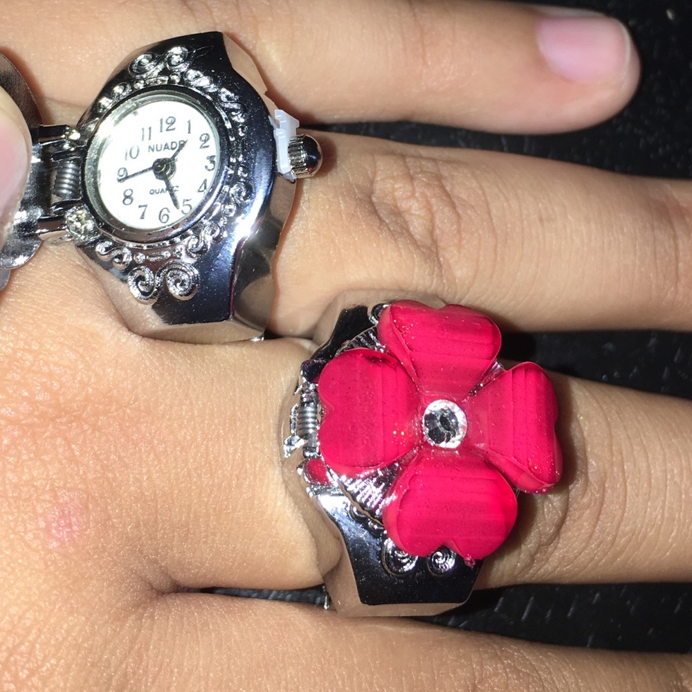 Quartz Girls stretch Finger Rings $12 each